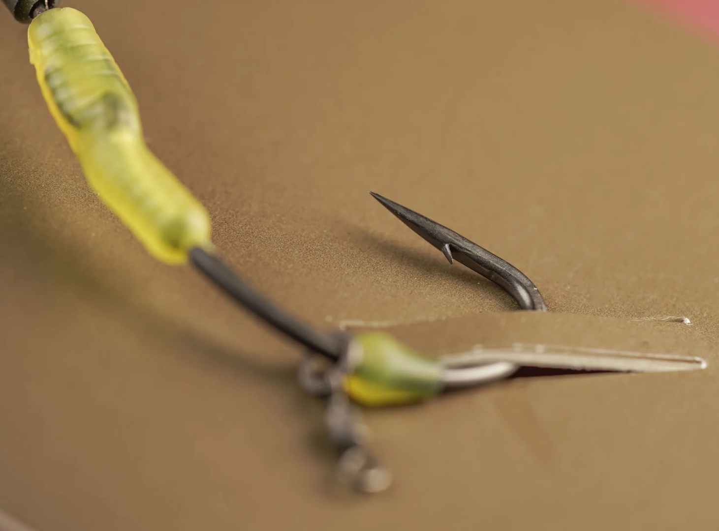 One More Cast Blend Fuzed Leader Leadclip Spinner Colne V - Barbed