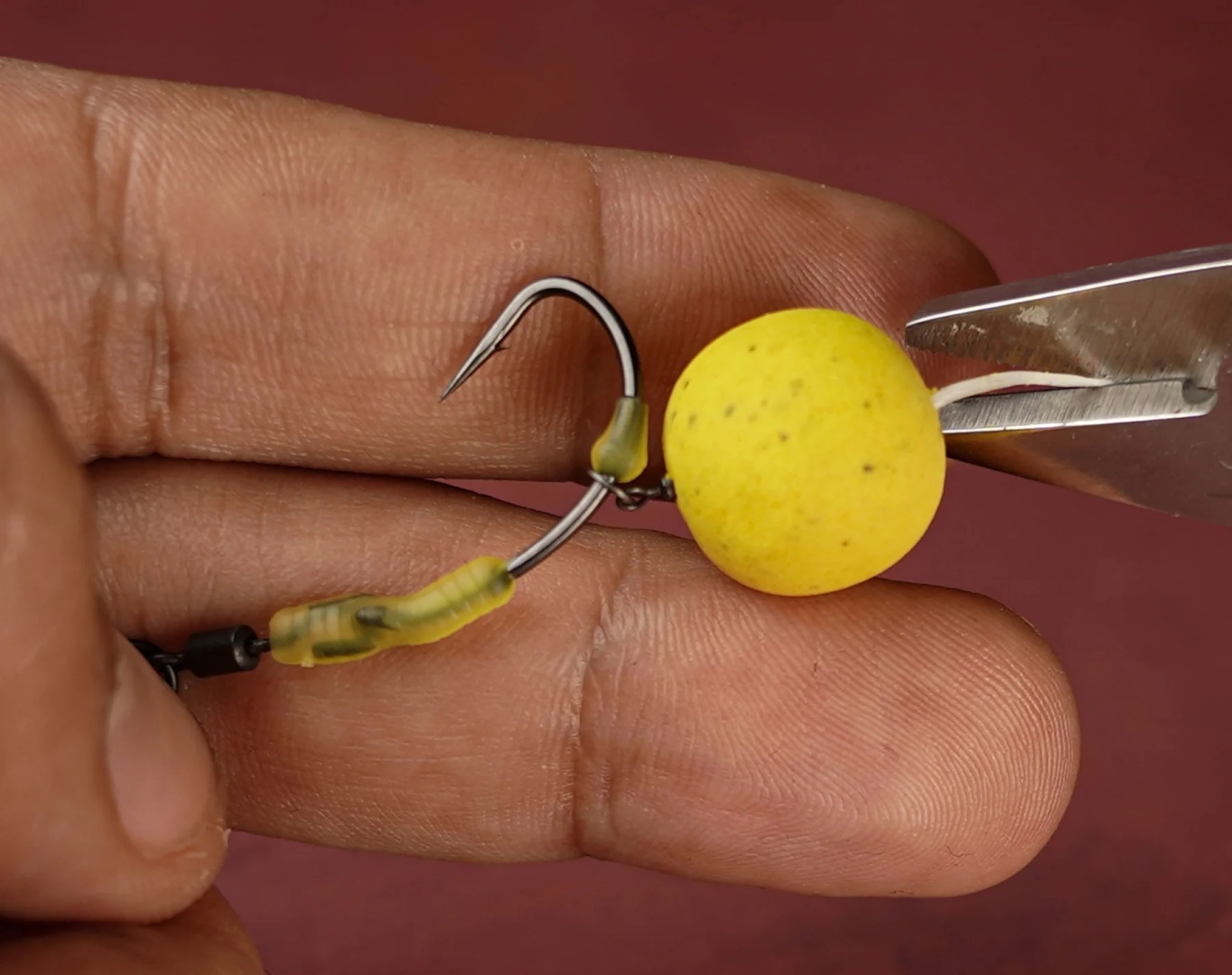 One More Cast Blend Fuzed Leader Leadclip Spinner Colne V - Barbed