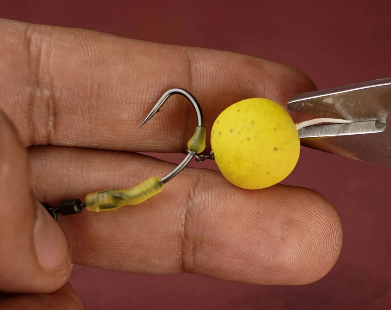 One More Cast Blend Fuzed Leader Leadclip Spinner Colne V - Barbed