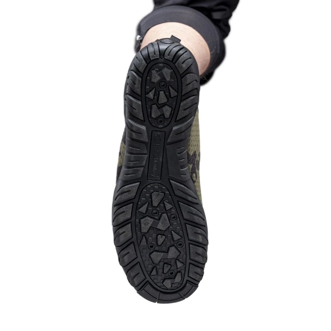RidgeMonkey APEarel Dropback Aqua Shoes - CAMO