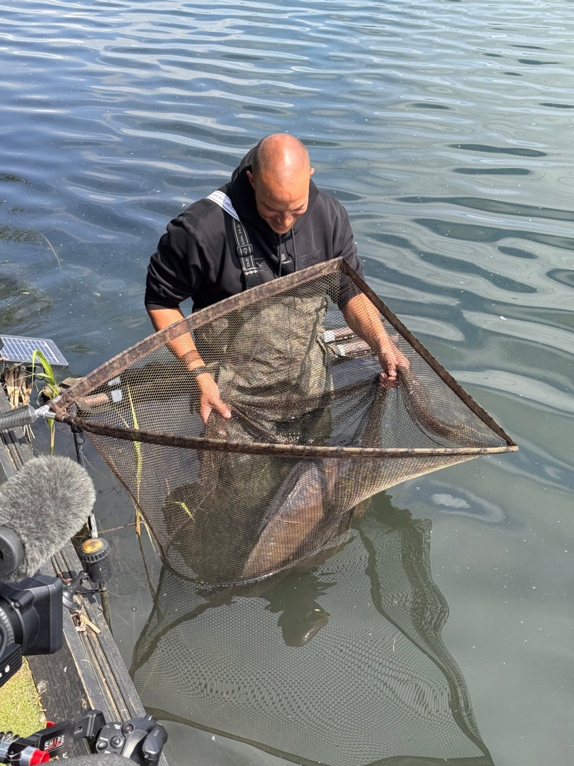 One More Cast Black Pearl Landing Net 42
