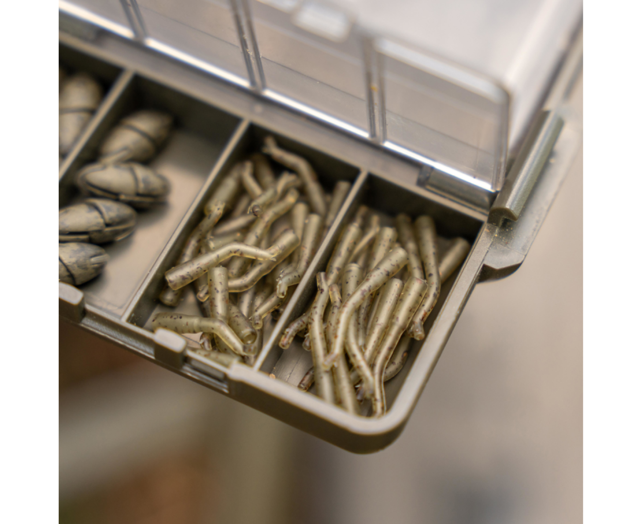 Avid Carp Outline Flecktone Line Aligners