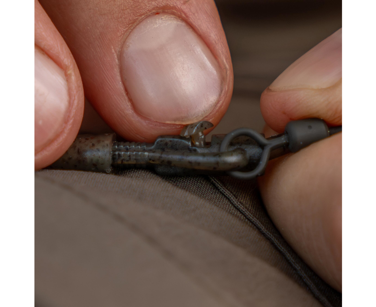 Avid Carp Outline Flecktone Pinned Lead Clips