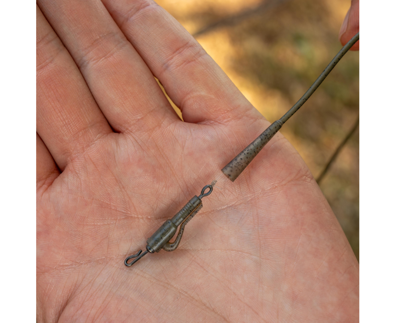 Avid Carp Outline Lead Clip Tubing Kit