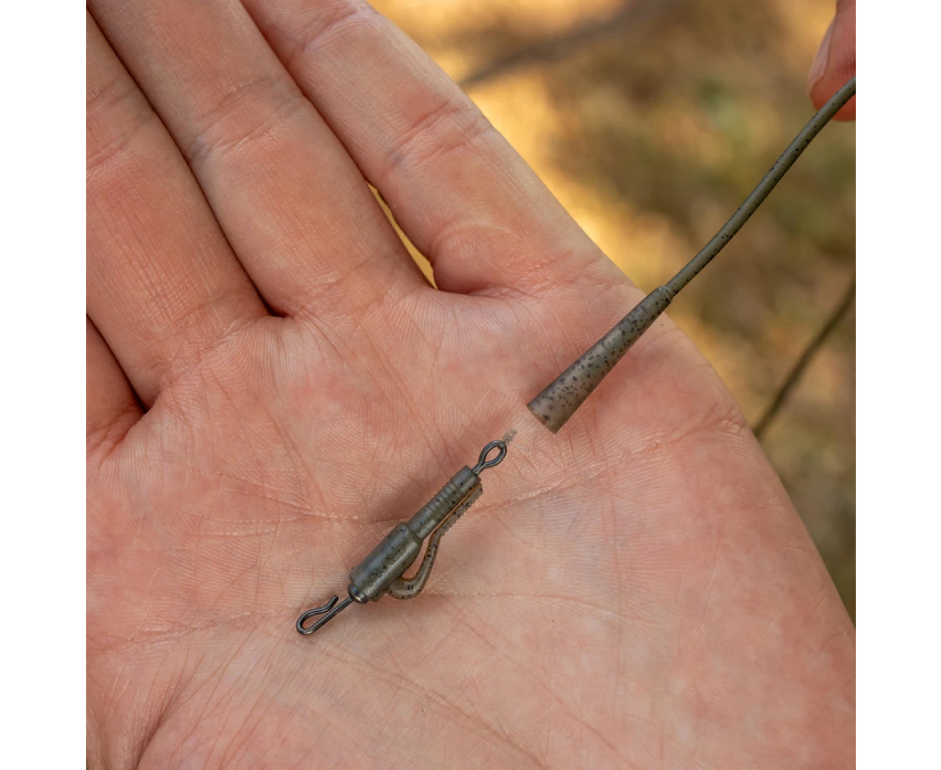 Avid Carp Outline Lead Clip Tubing Kit