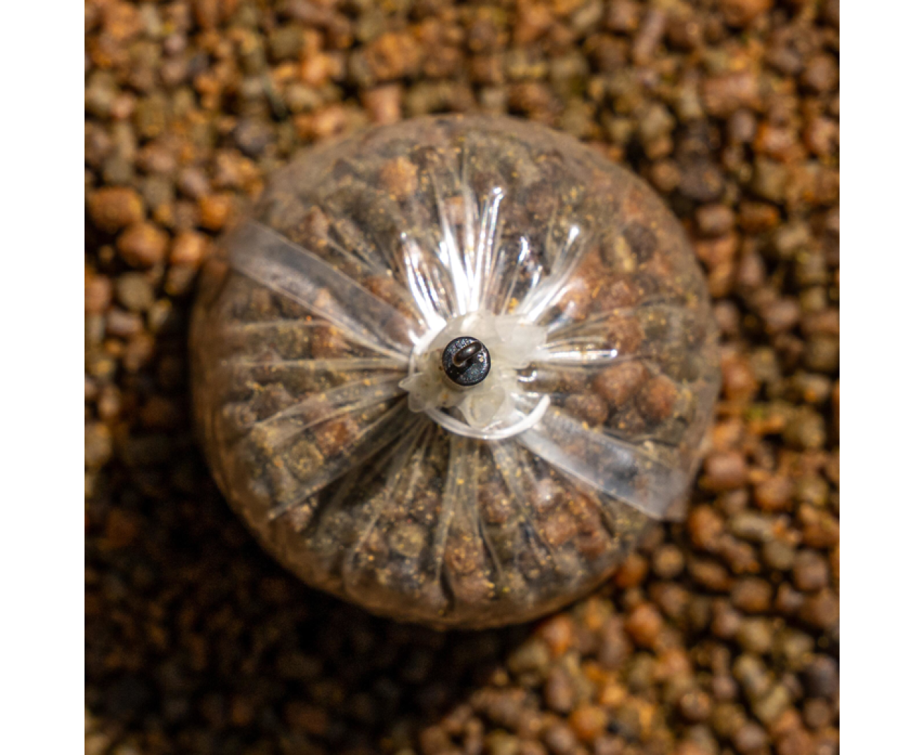 Avid Carp Outline Flecktone Ring Swivel Bag Stems