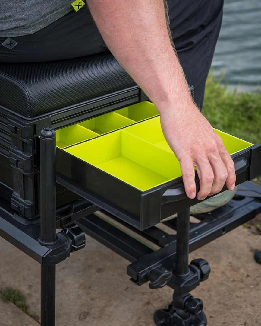 Matrix F25 PRO Seatbox - Black Edition