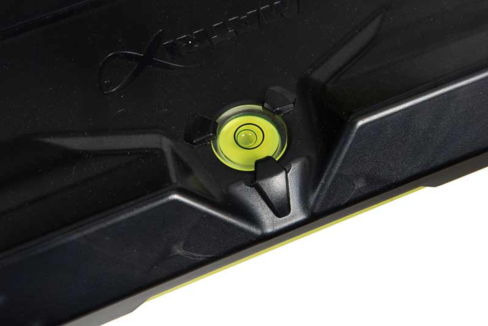 Matrix F25 PRO Swivel Seatbox - Lime Edition