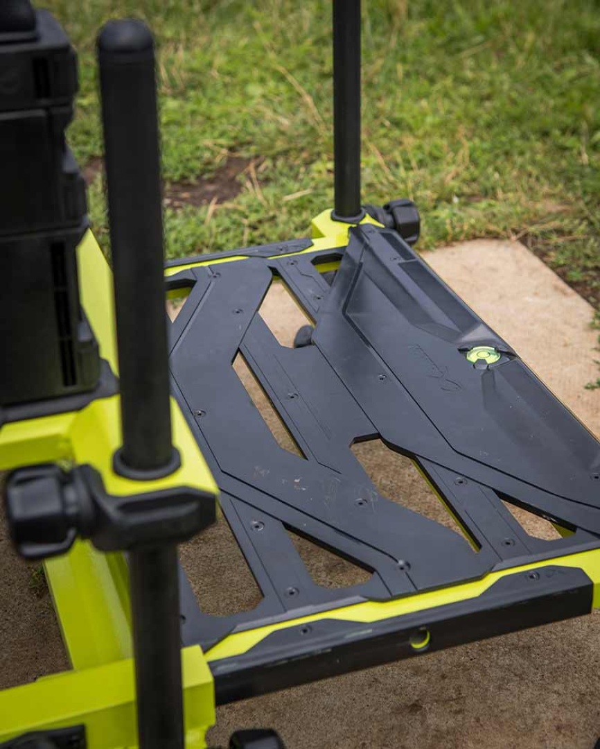Matrix F25 PRO Swivel Seatbox - Lime Edition