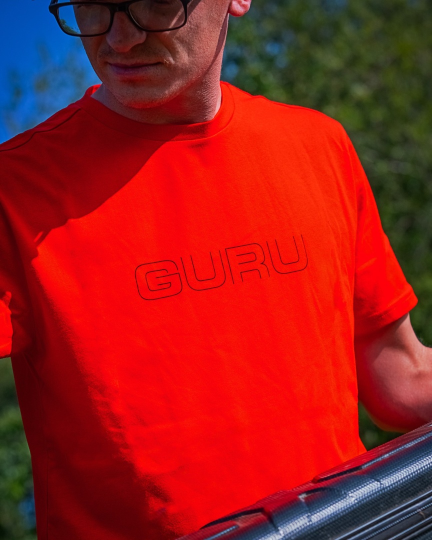 GURU Glitch T-Shirt - Red
