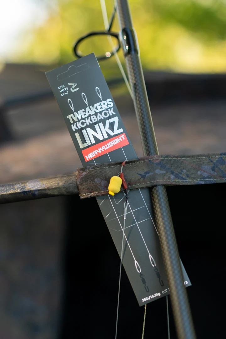 One More Cast Heavyweight Kickback Linkz with Spinner Swivel