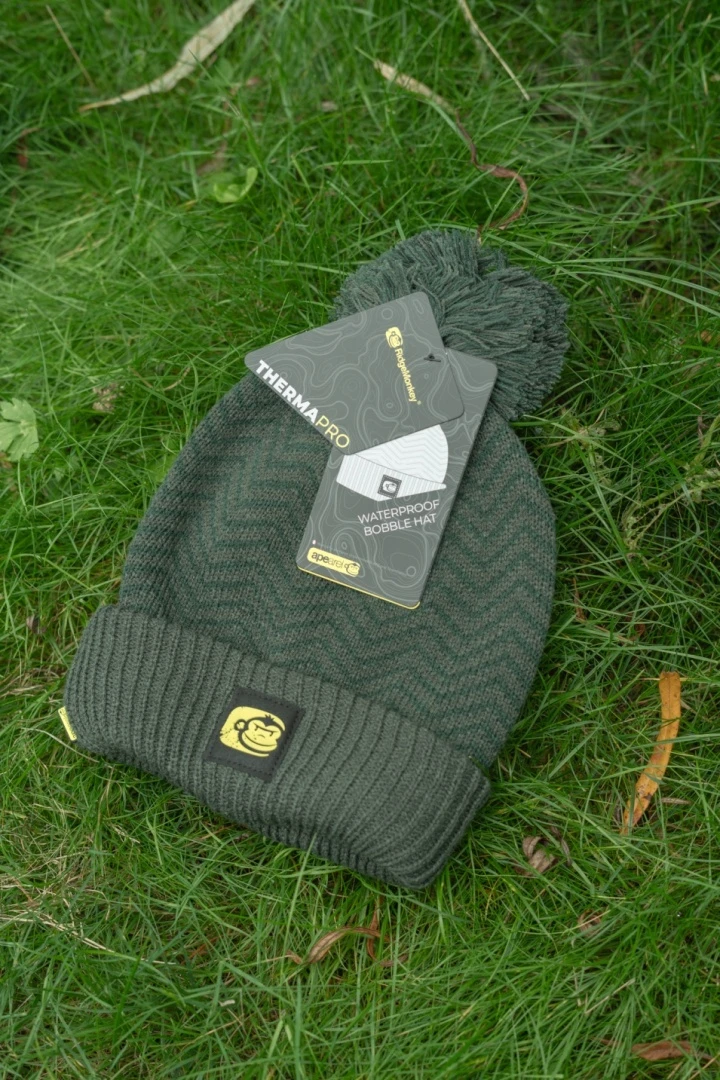 RidgeMonkey APEarel ThermaPro Waterproof Bobble Hat Green