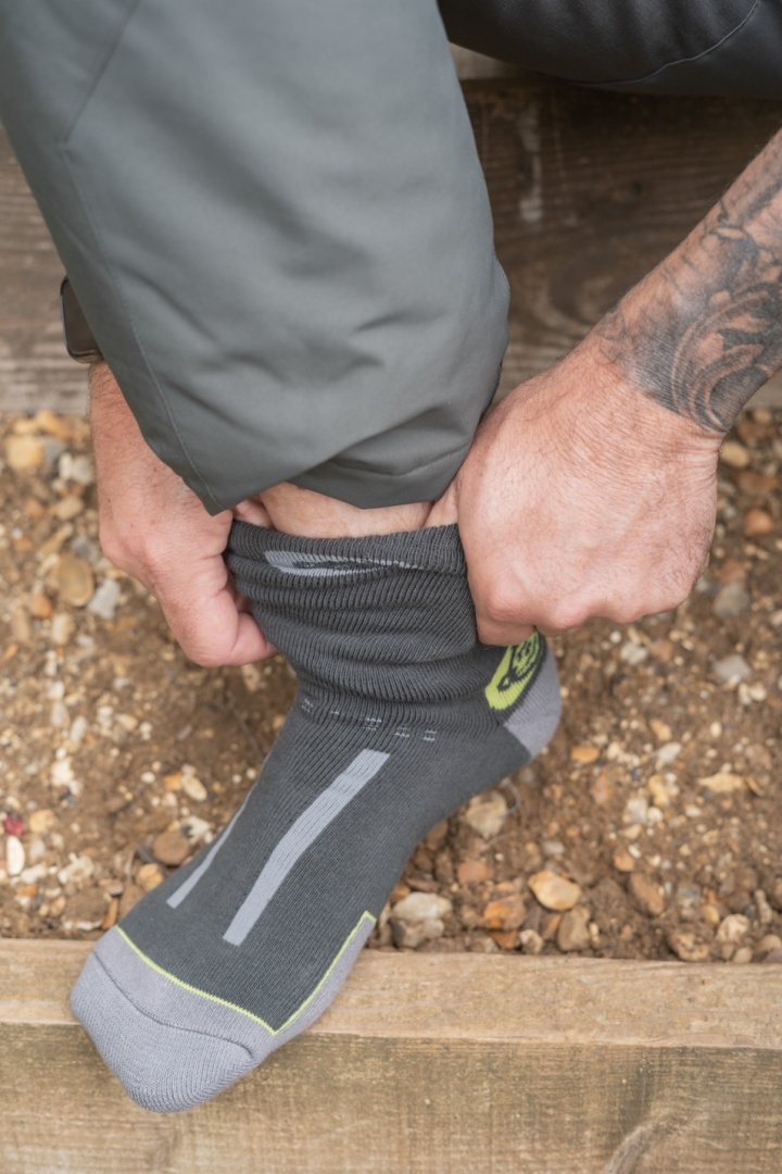 RidgeMonkey APEarel ThermaPro Thermal Socks Green