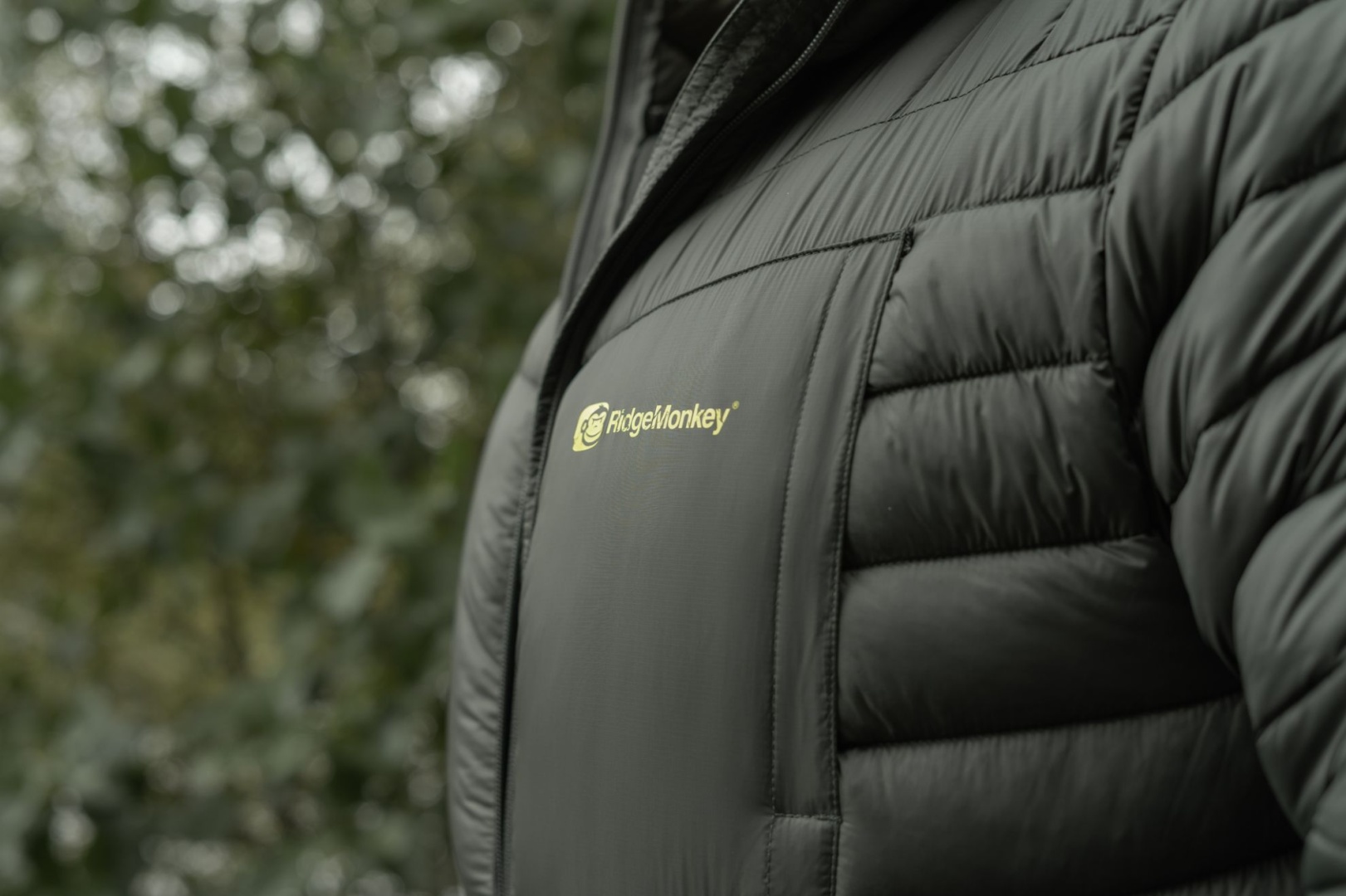 RidgeMonkey APEarel ThermaPro Compact Packable Jacket