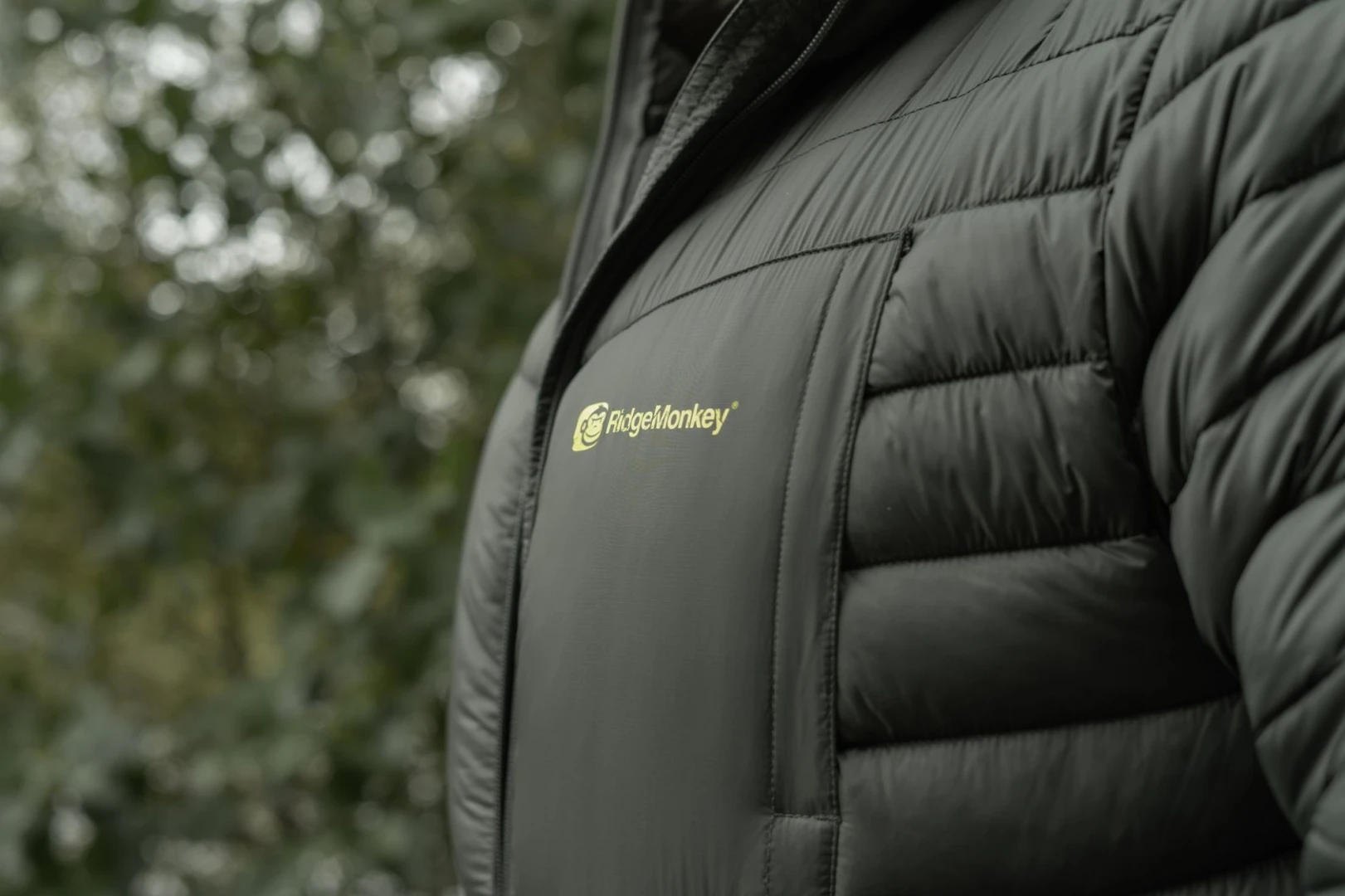 RidgeMonkey APEarel ThermaPro Compact Packable Jacket