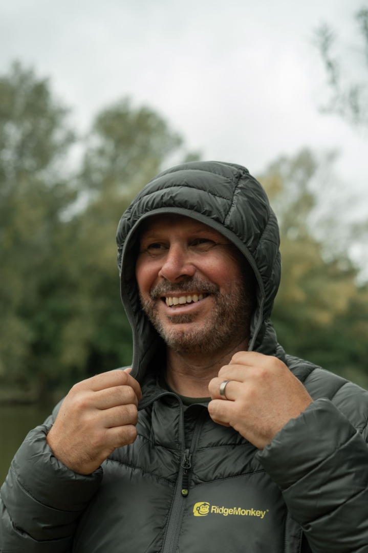 RidgeMonkey APEarel ThermaPro Compact Packable Jacket