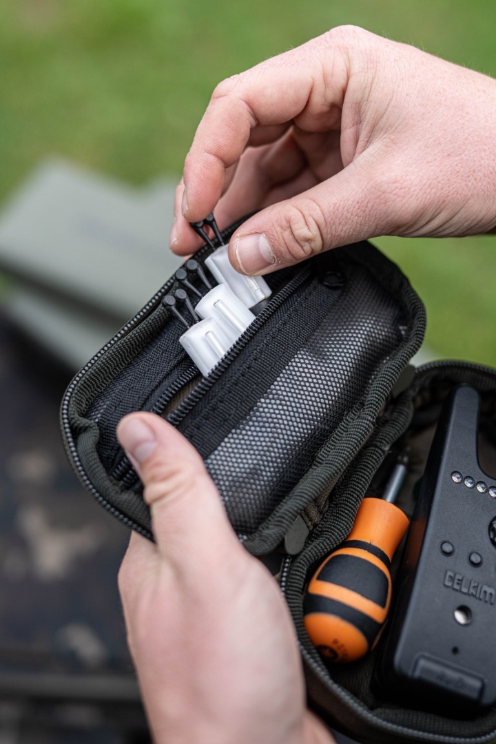 Korda Compac 70 Tackle Pouch Dark Kamo