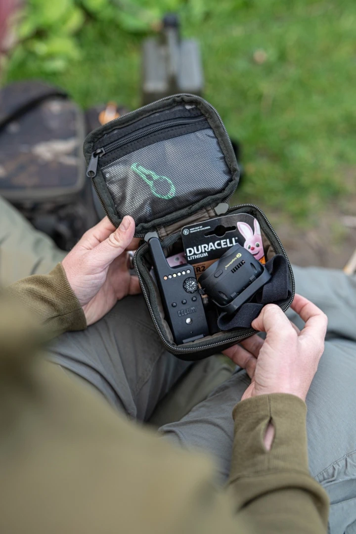 Korda Compac 100 Tackle Pouch Dark Kamo