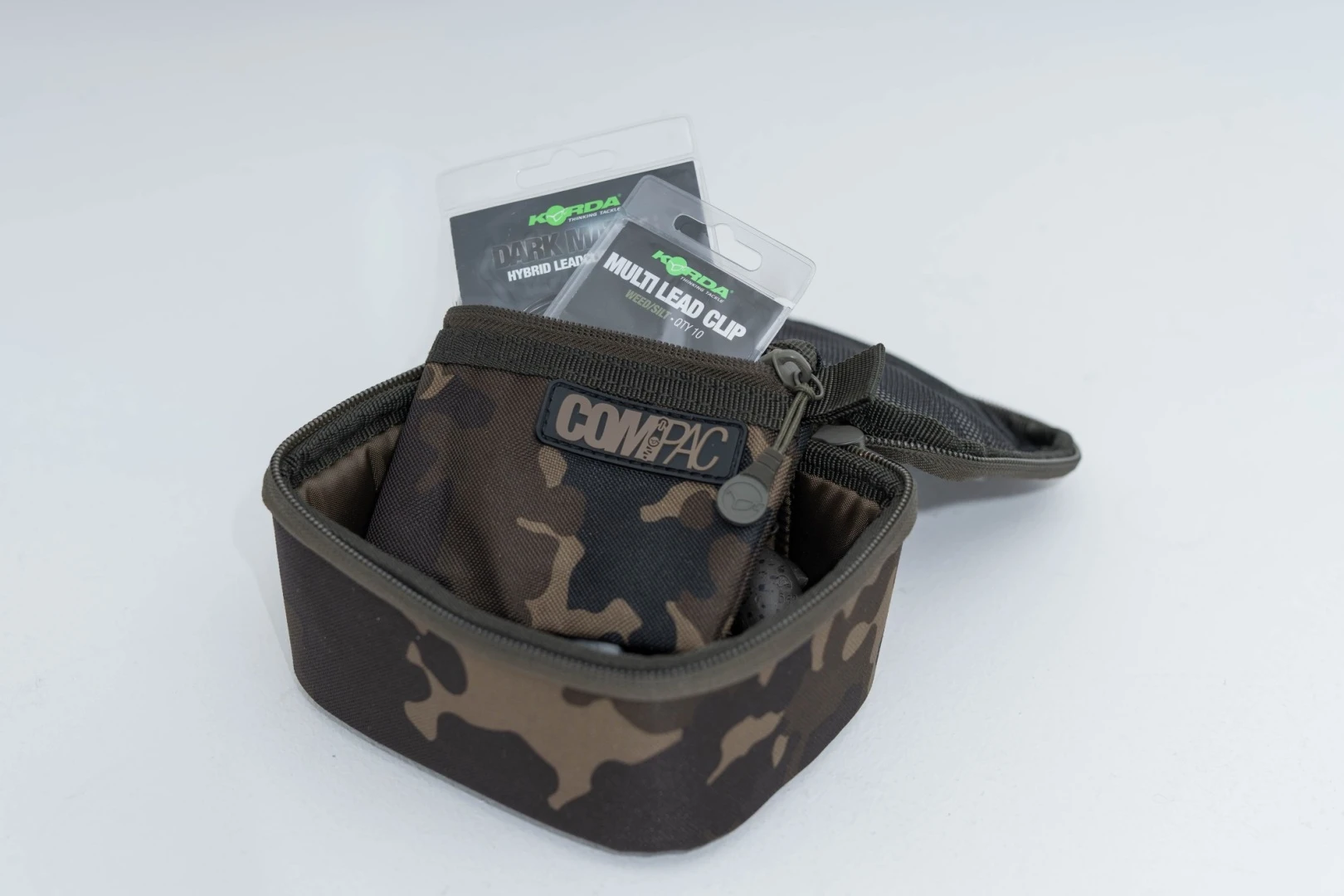 Korda Compac 100 Tackle Pouch Dark Kamo