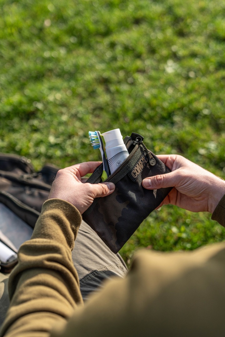 Korda Compac 125 Tackle Pouch Dark Kamo