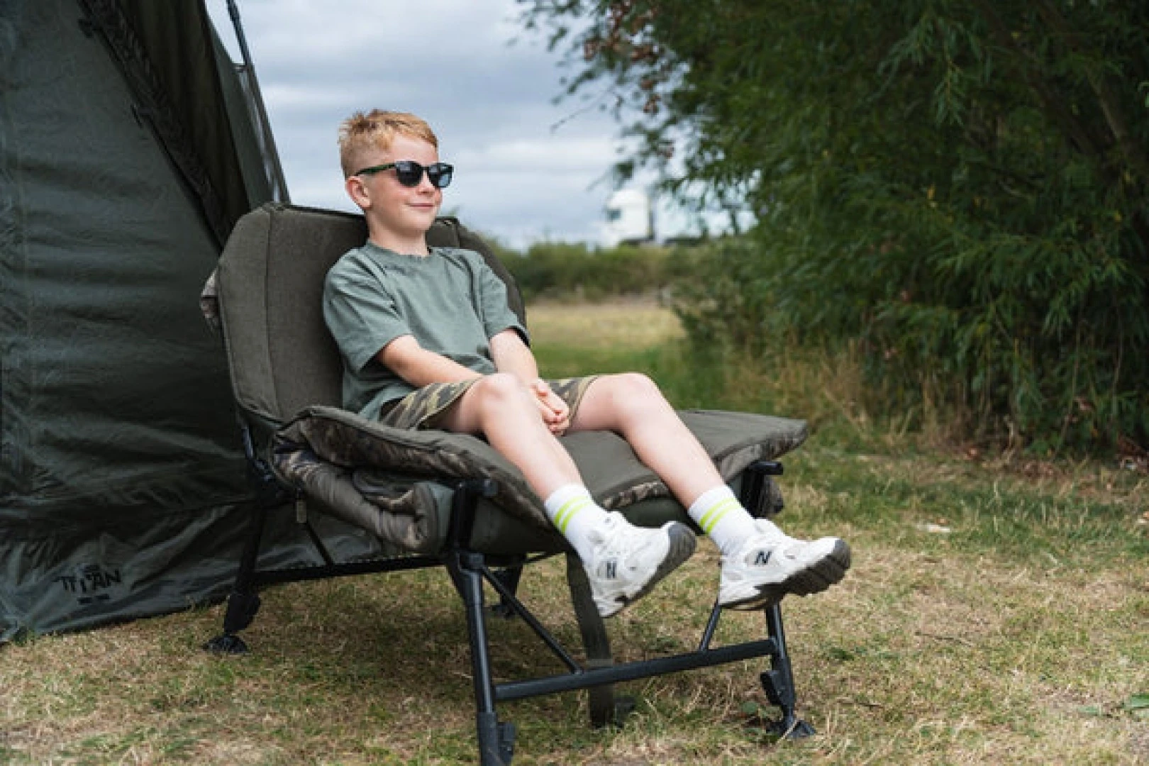 Nash Indulgence 4 Leg Junior Sleep System CAMO
