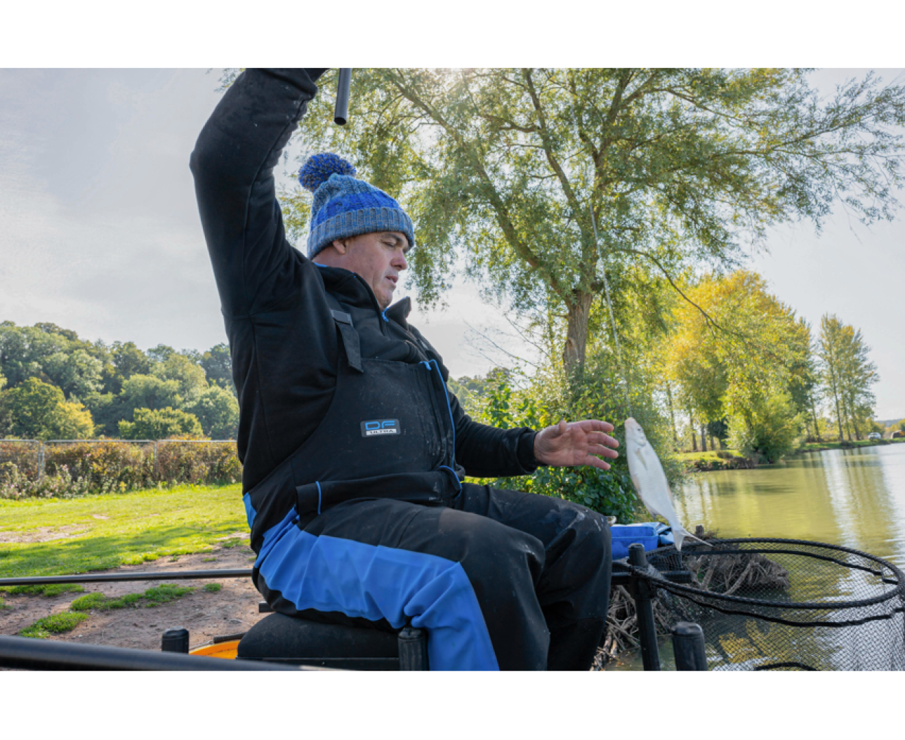 Preston Innovations Colour Block Bobble Hat