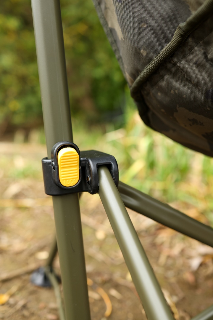 Solar Worldwide Swing Chair