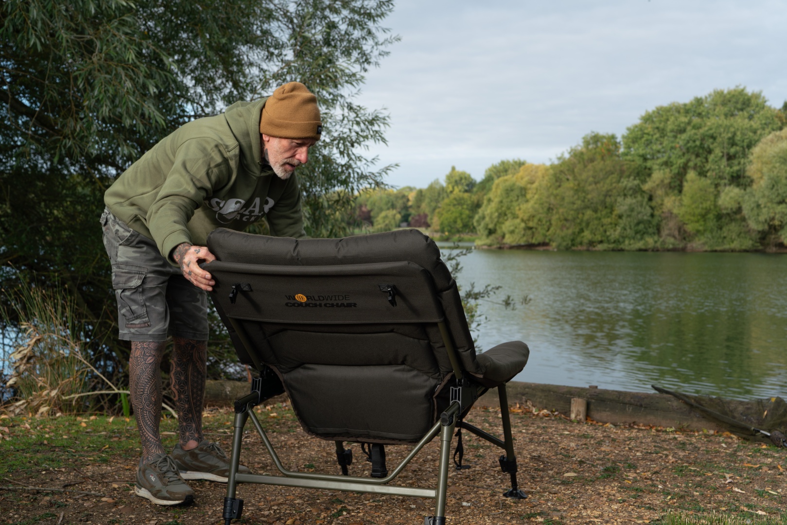 Solar Worldwide Couch Chair