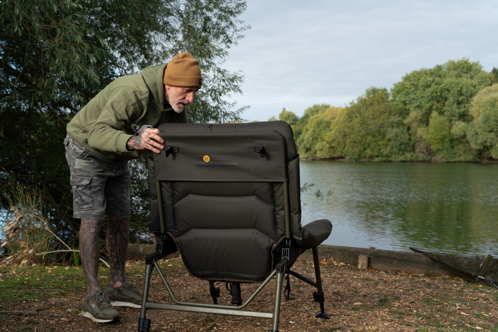 Solar Worldwide Couch Chair