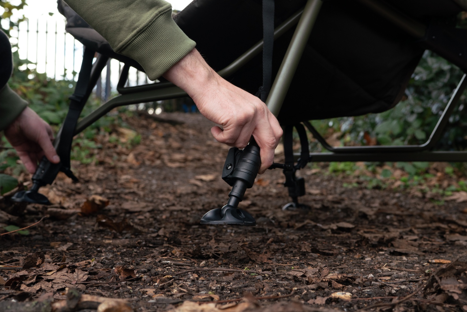 Solar Worldwide Couch Chair