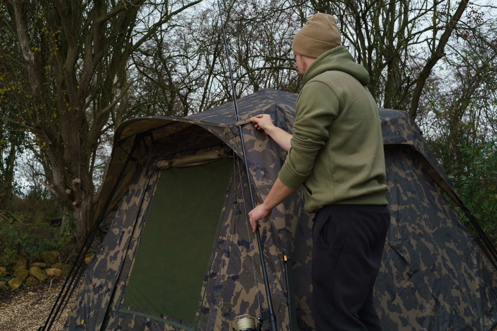 Solar Worldwide Quick Up Shelter XL