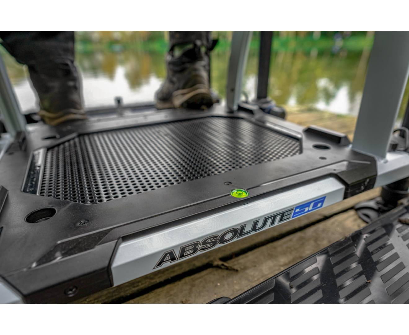 Preston Innovations Absolute 5G Station - White Edition