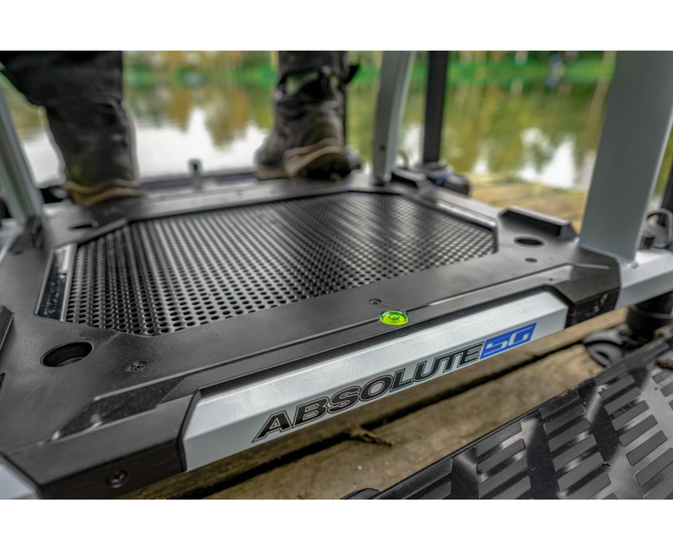 Preston Innovations Absolute 5G Station - White Edition