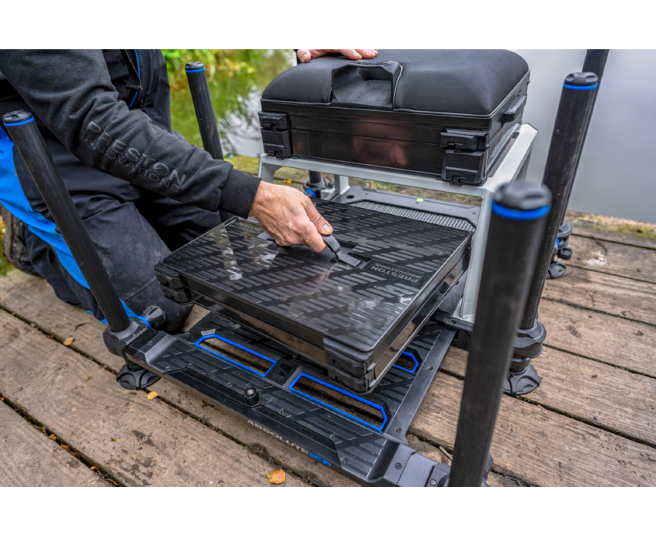 Preston Innovations Absolute 5G Station -  Black Edition