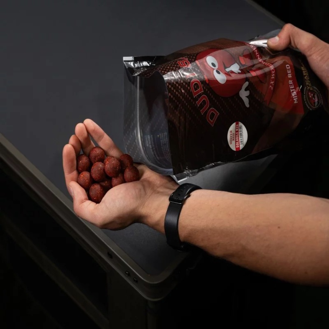 DUDI BAIT Mister Red Super Hot SOLUBLE Boilies 1kg