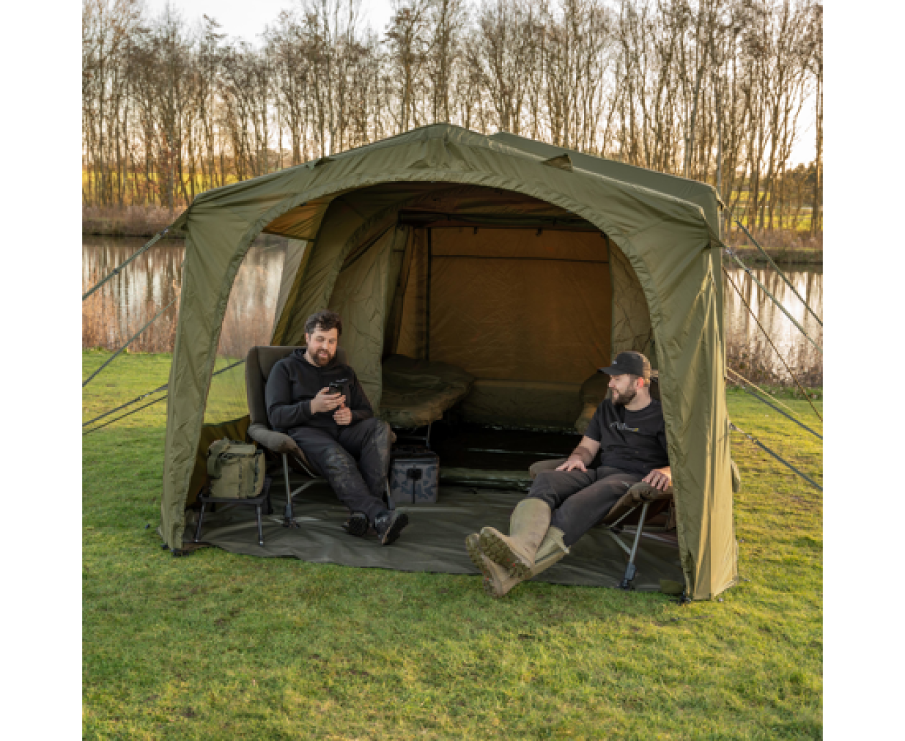 Avid Carp InflataHouse Bivvy