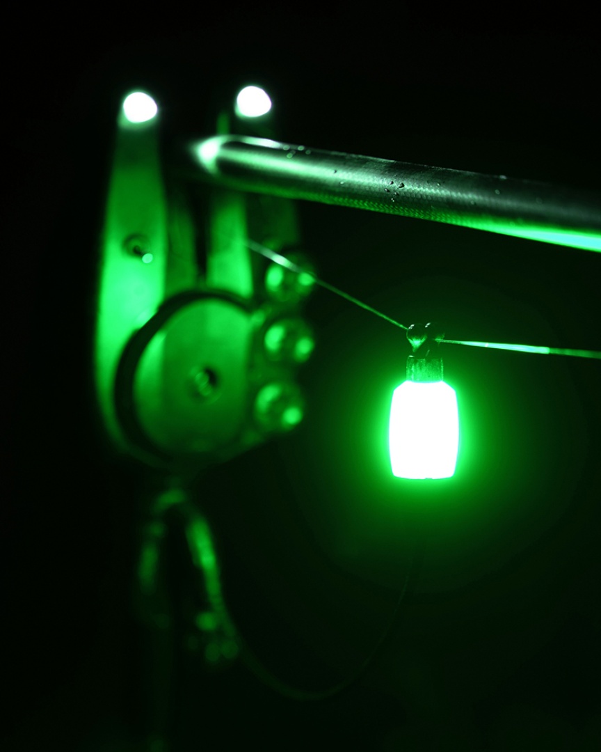 Fox Black Label Dinky Halo Bobbins 