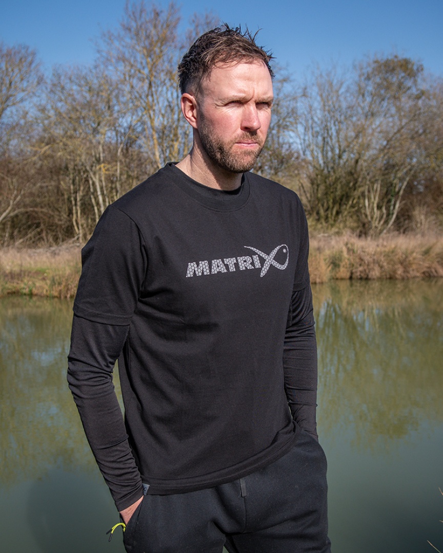 Matrix Large Fade Logo T-shirt - Black/Grey
