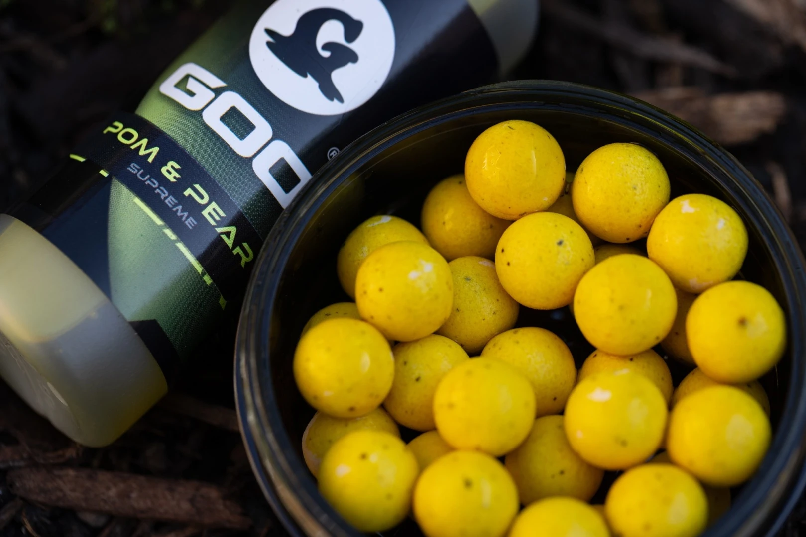 Kiana Carp Goo Pom & Pear Supreme