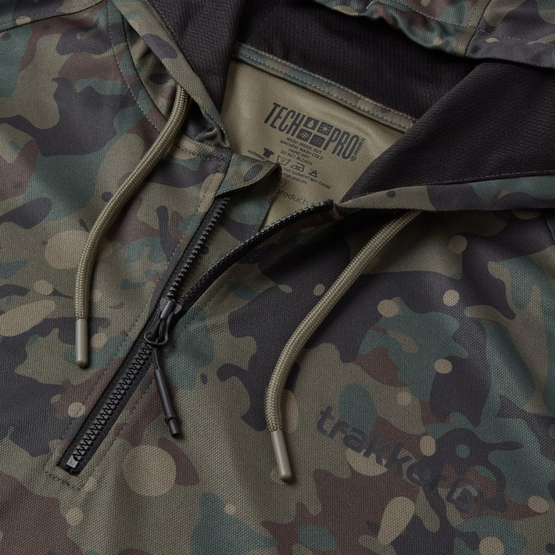 Trakker Camo UV Hooded Shirt