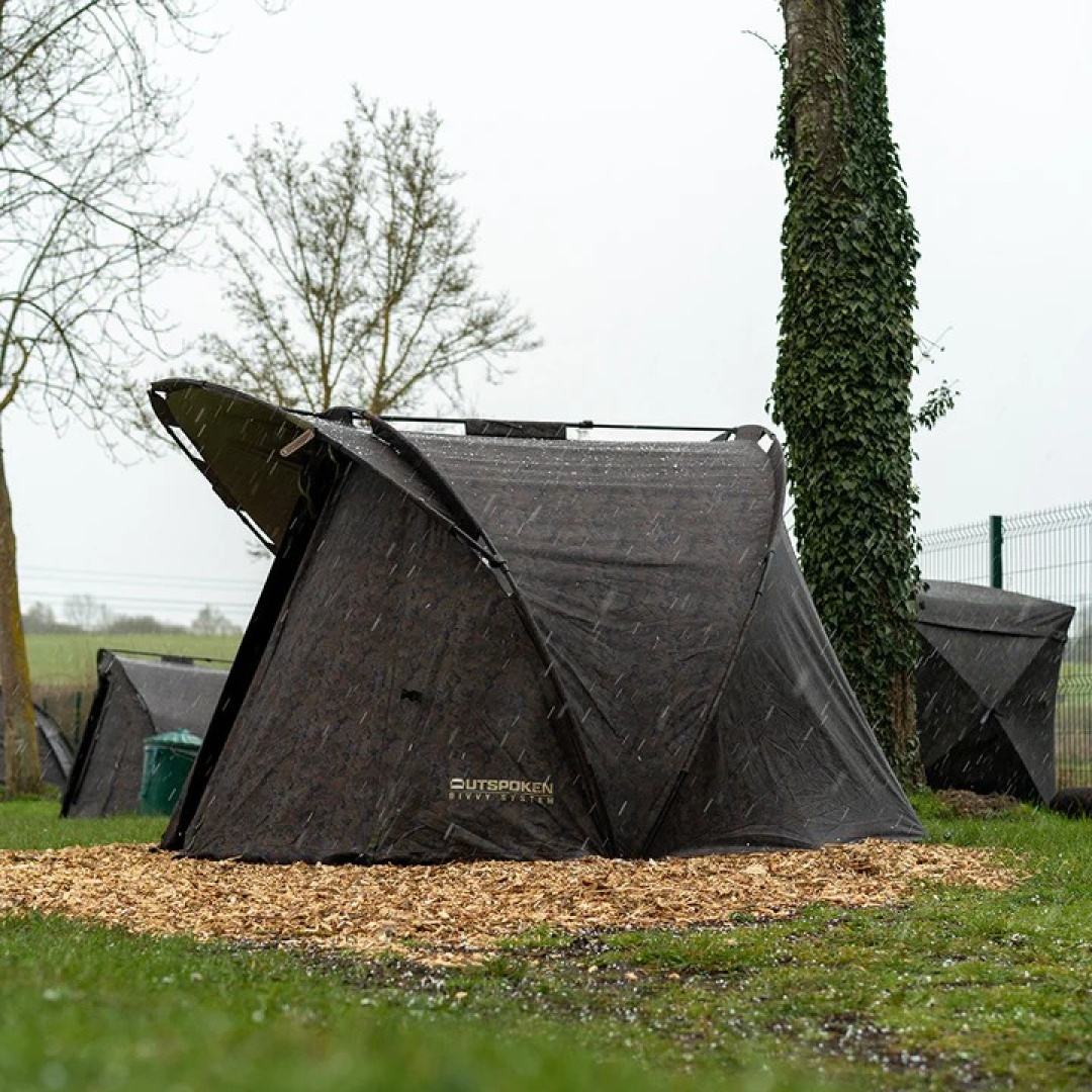 One More Cast Heist Outspoken Peaked 1.5 man Bivvy