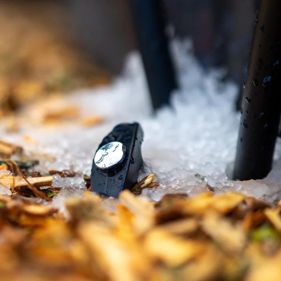 One More Cast Heist Outspoken Peaked 1.5 man Bivvy