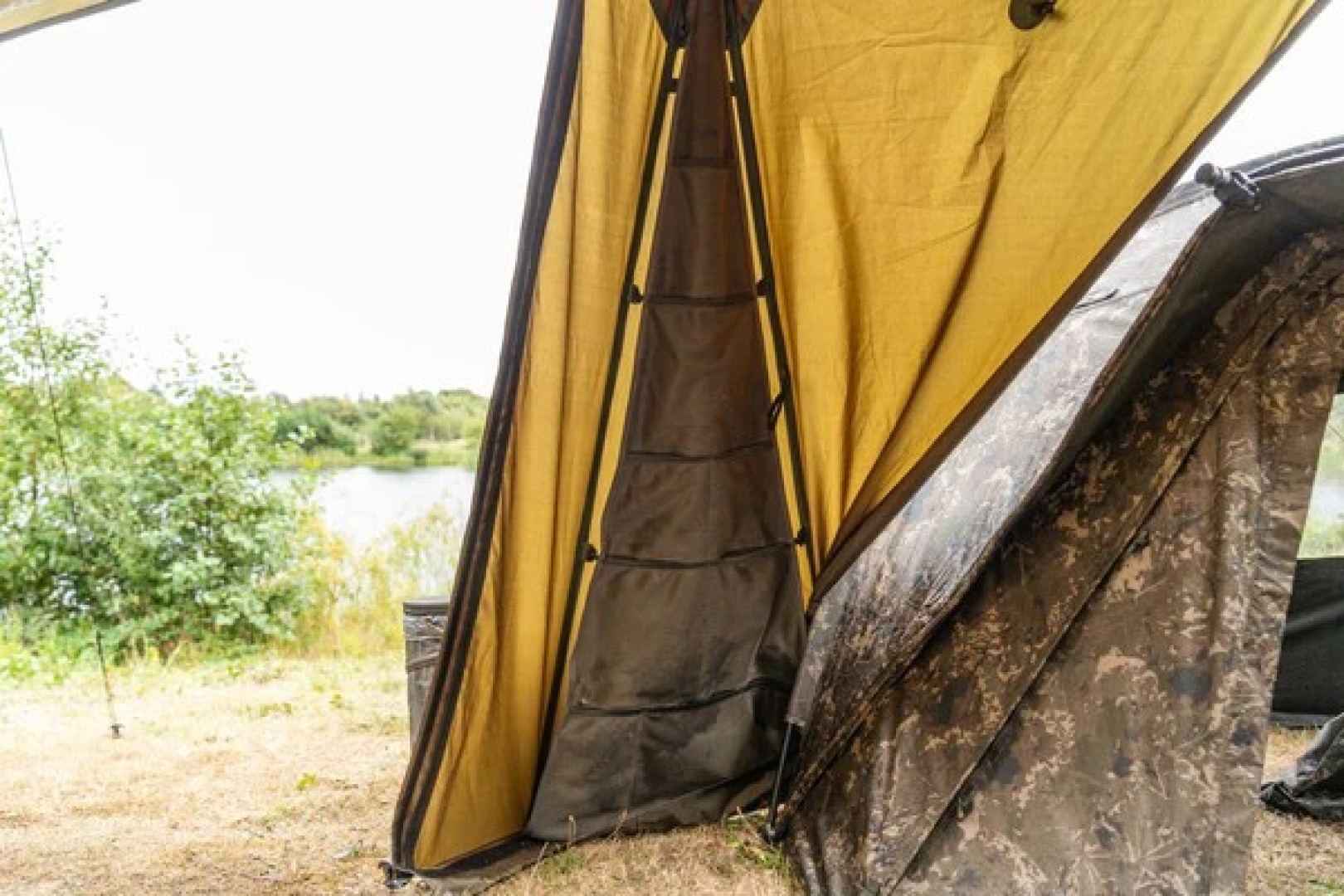 Nash Bank Life Shelter Organiser