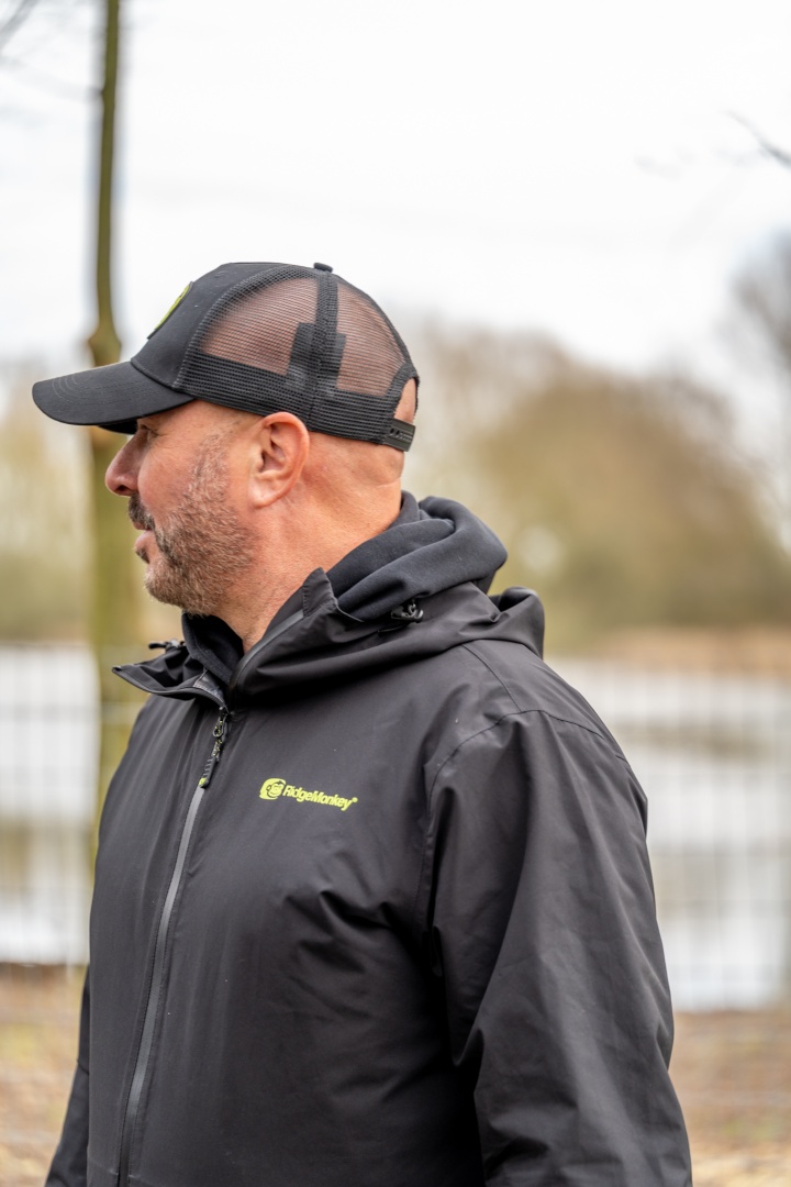 RidgeMonkey APEarel Lightweight Classic Hydrophobic Jacket