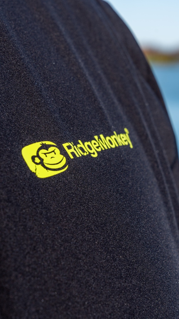 RidgeMonkey APEarel Lightweight Classic Hydrophobic Jacket