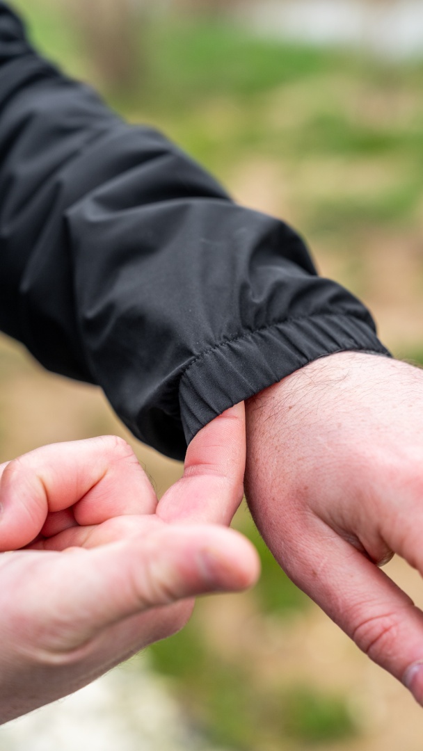 RidgeMonkey APEarel Lightweight Classic Hydrophobic Jacket