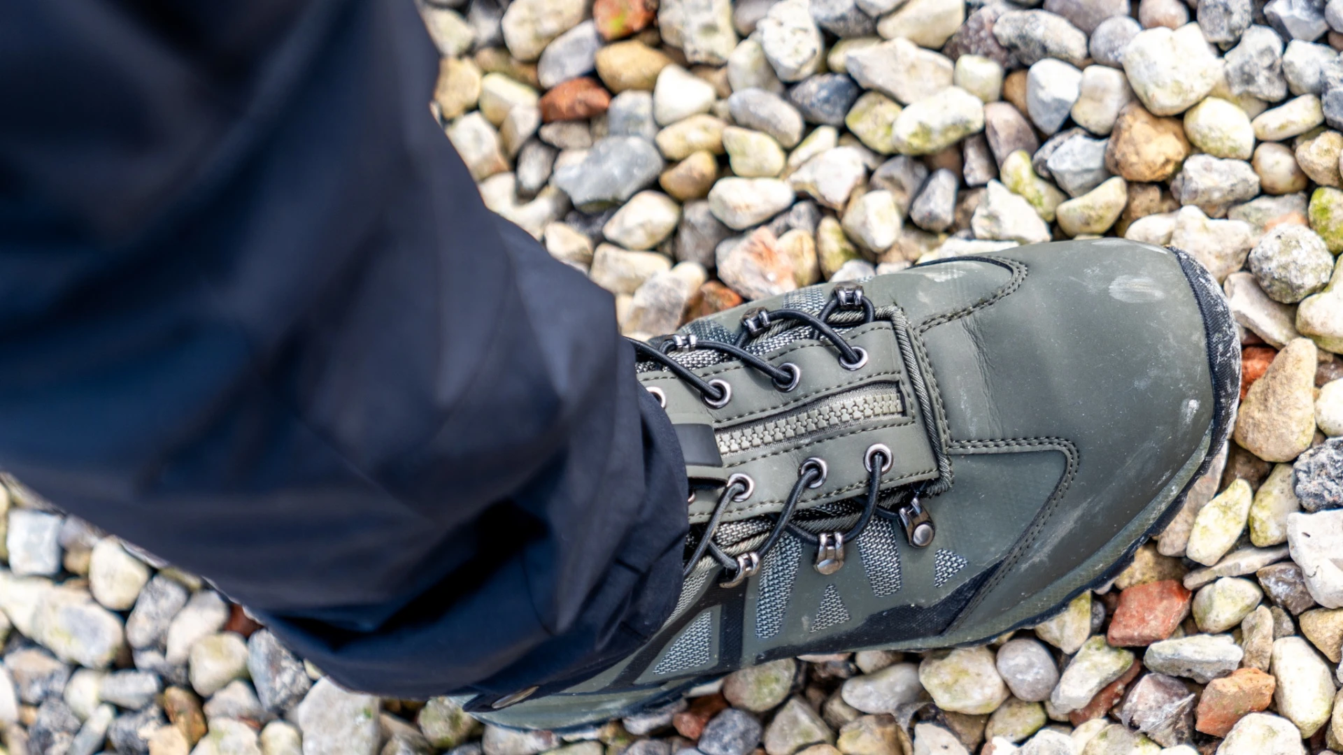 RidgeMonkey APEarel Lightweight Classic Cargo Trousers