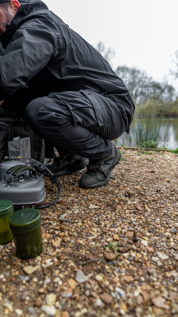 RidgeMonkey APEarel Lightweight Classic Cargo Trousers
