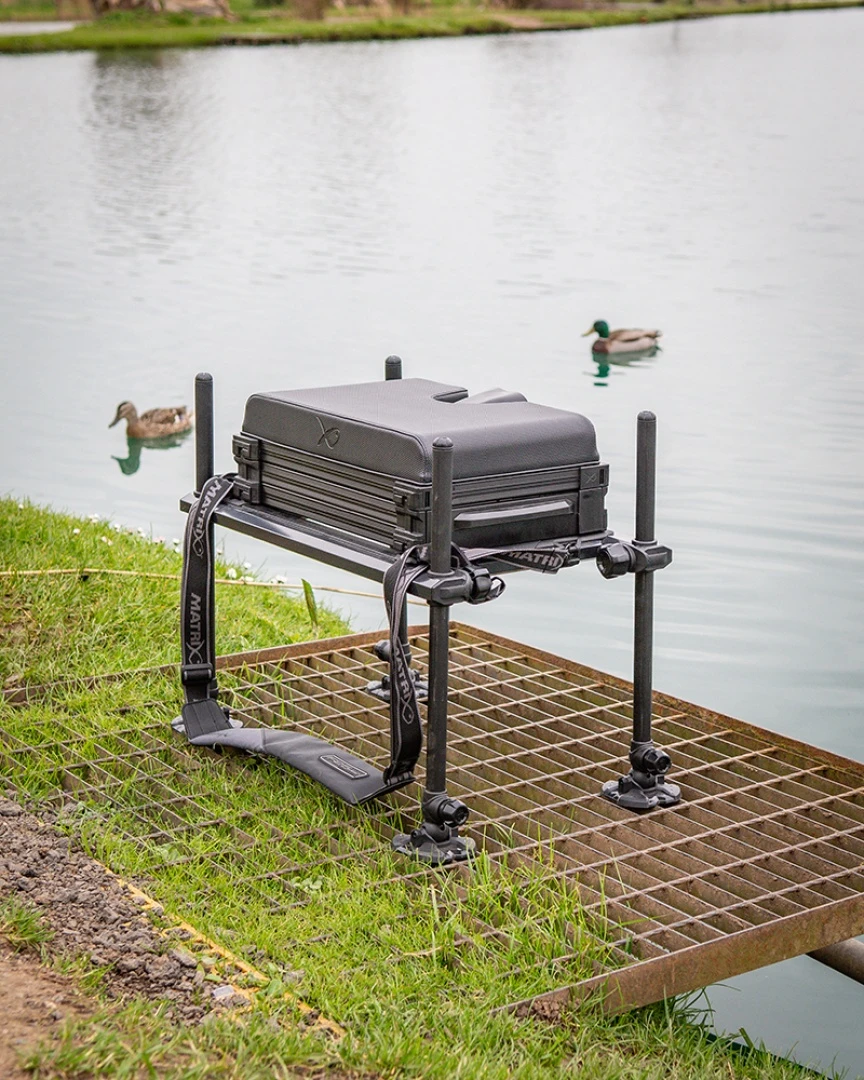 Matrix F25 Pro Super Lite Seatbox - Black