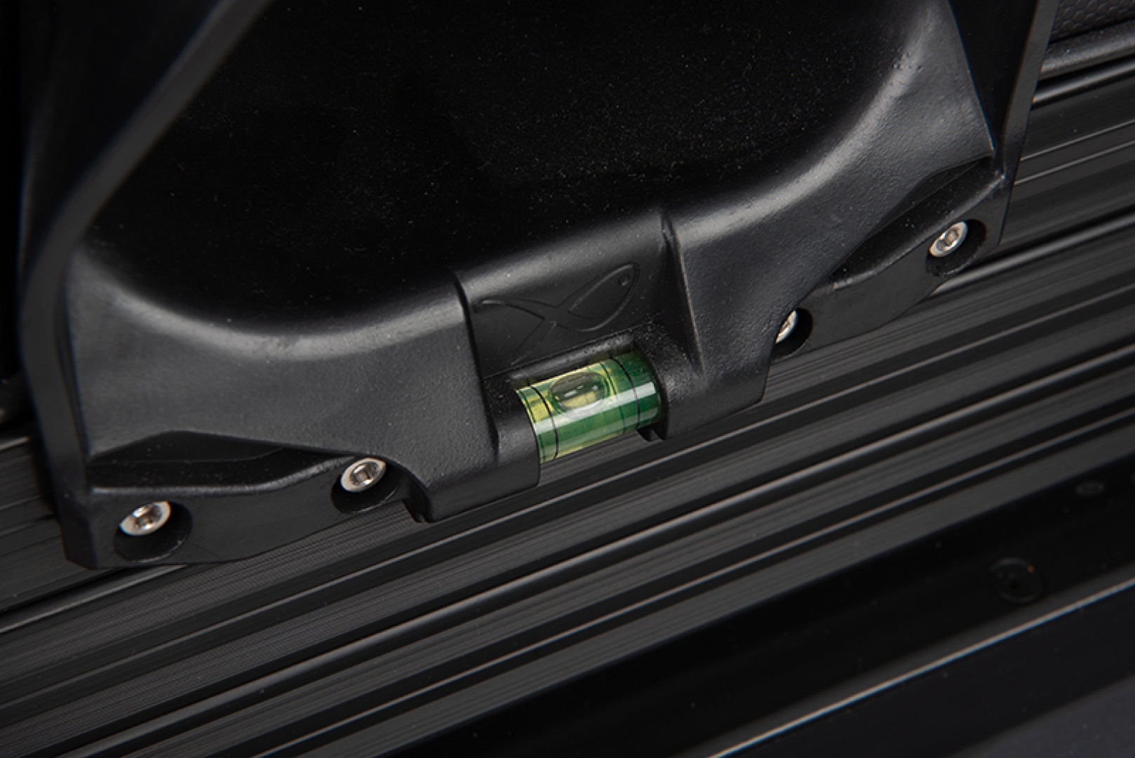 Matrix F25 Pro Super Lite Seatbox - Black
